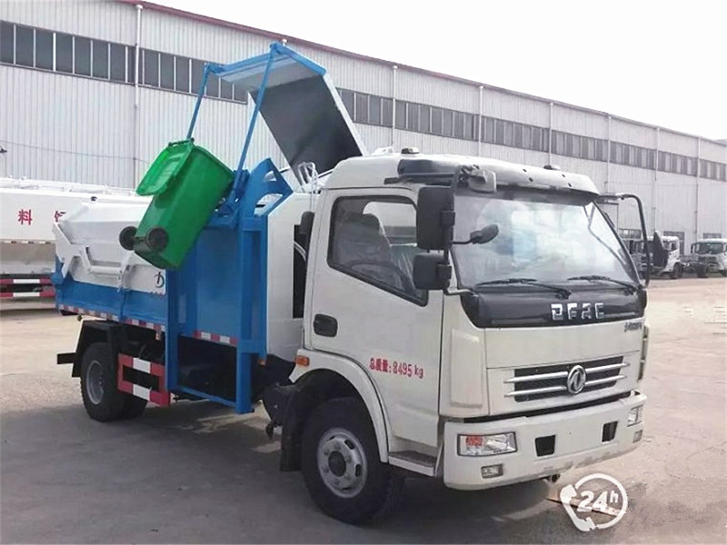 國(guó)五東風(fēng)自裝卸式垃圾車