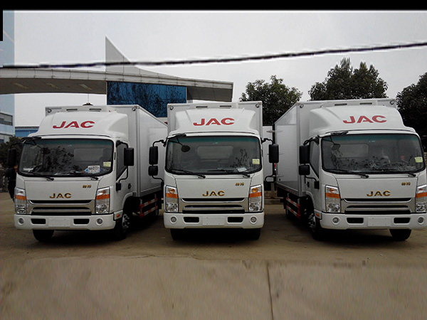 江淮帥鈴窄體4.015米冷藏車(chē)