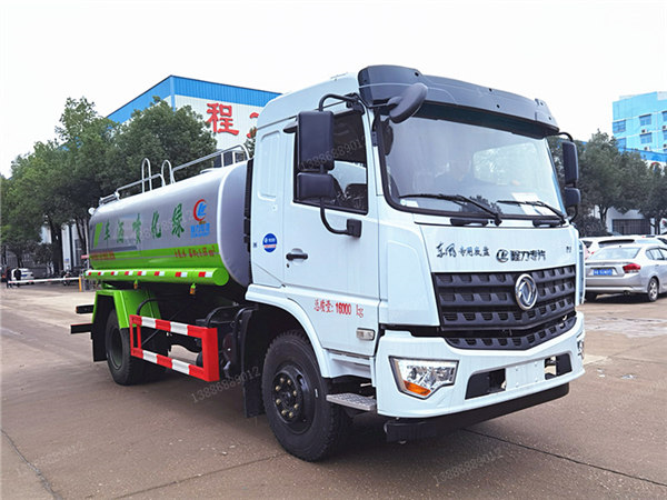 東風(fēng)新款D3L灑水車(chē)